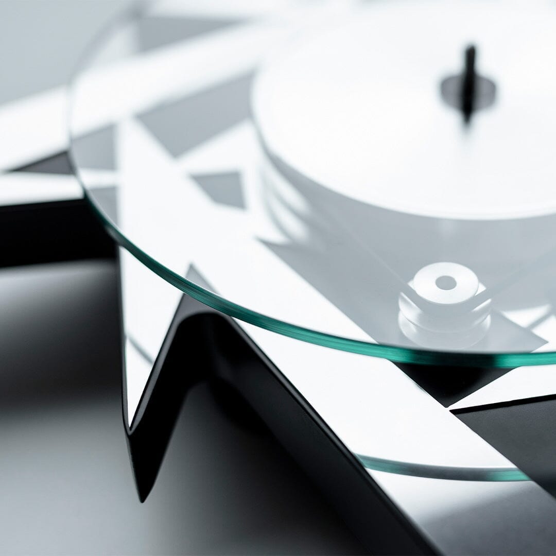 Pro-Ject Metallica Turntable Turntables Pro-Ject