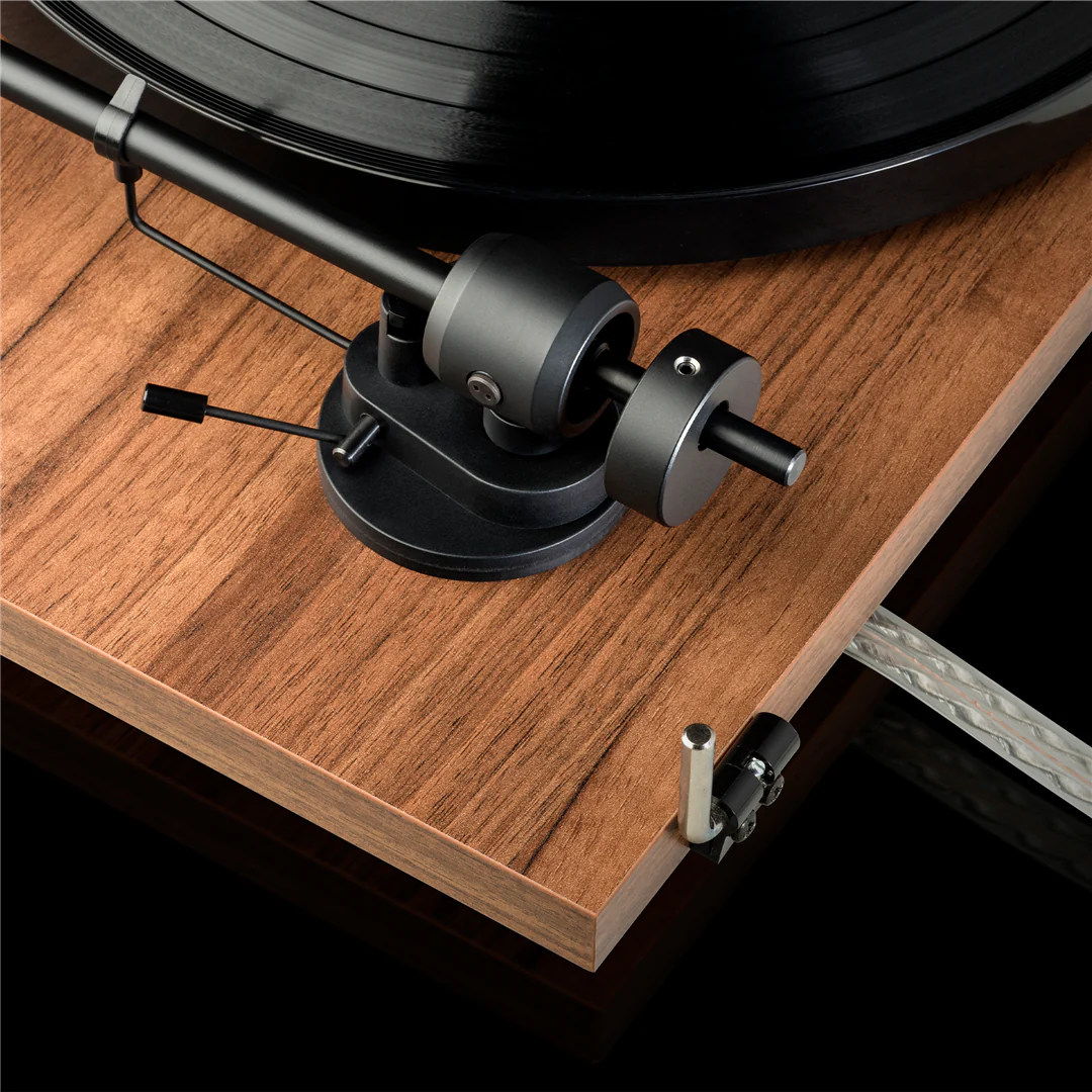 Pro-Ject E1 Phono Turntable Turntables Pro-Ject
