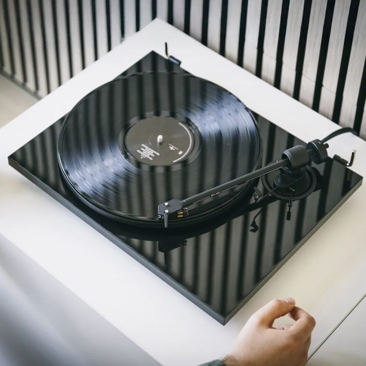 Pro-Ject E1.2 Turntable - Manual - Audiophile Grade Turntables Pro-Ject 